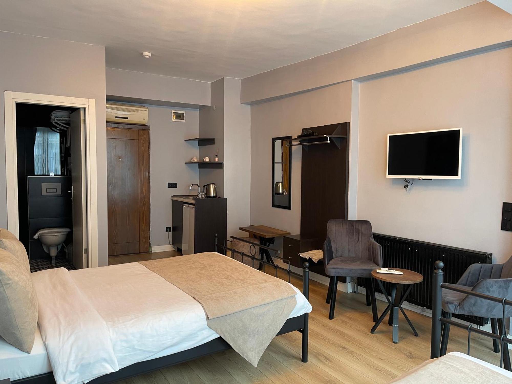 Taksim Park Hotel Istanbul Exterior photo