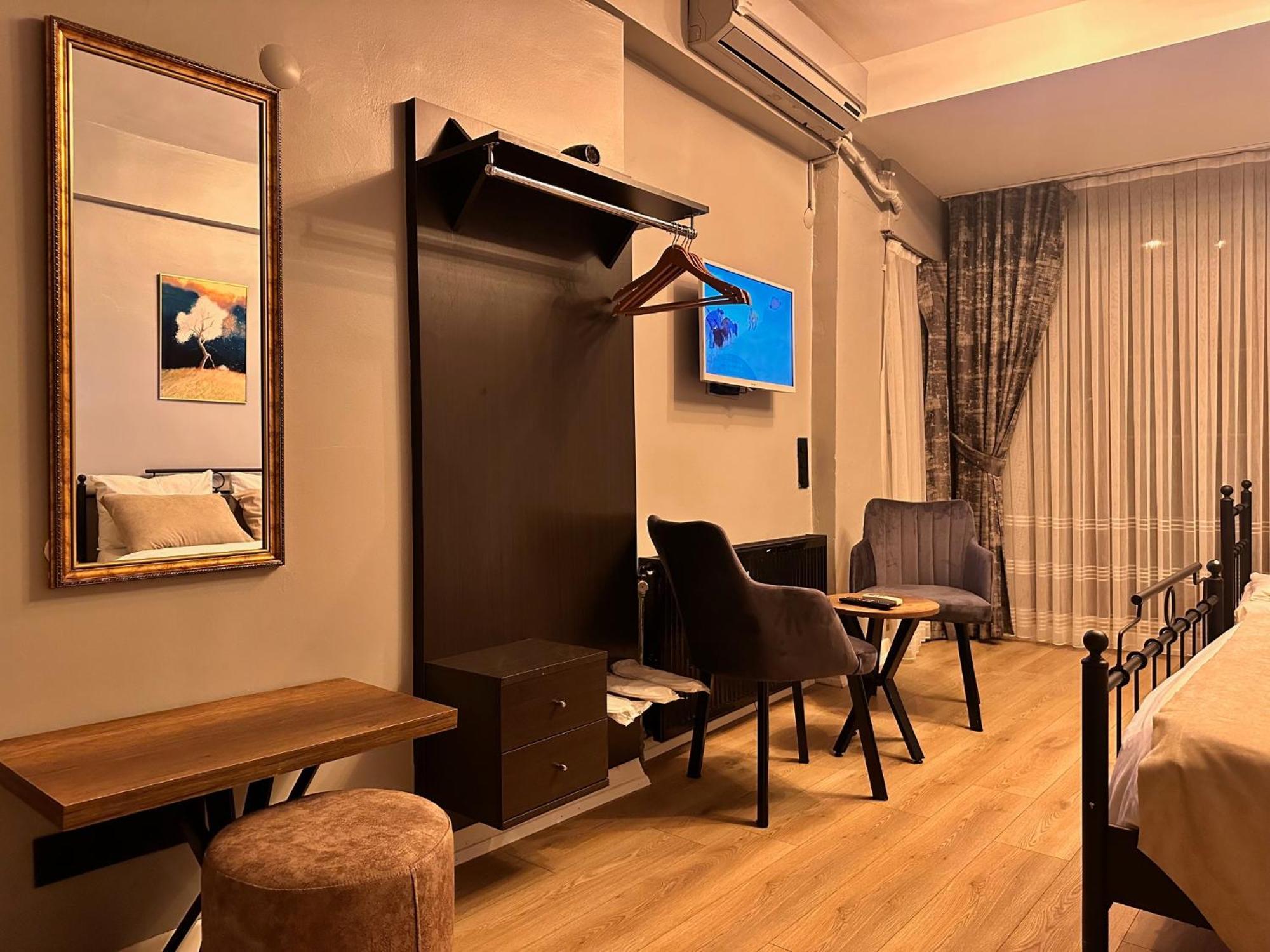 Taksim Park Hotel Istanbul Exterior photo